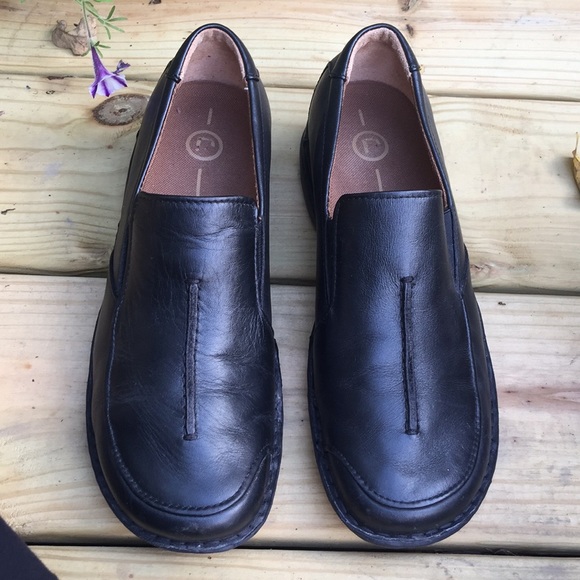 rockport women's slip resistant shoes